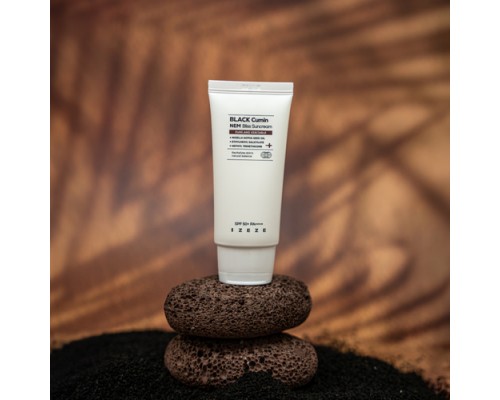 Protezione solare al cumino nero SPF50+ PA++++ NEM Bliss Izeze