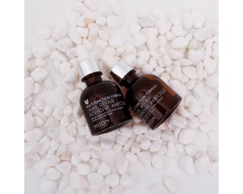 Ampoule alla bava di lumaca per riparazione intensiva Mizon