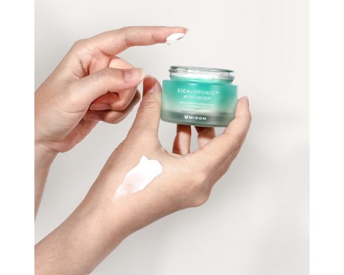 Crema idratante Cicaluronic Mizon
