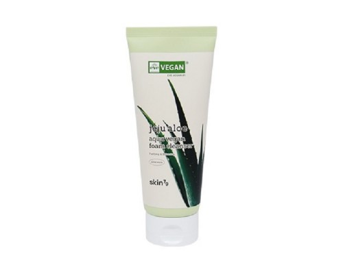 Schiuma detergente idratante vegan all'aloe jeju aloe aqua Skin79
