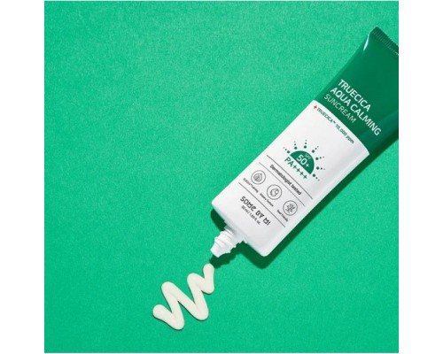 Crema solare SPF50+ PA++++ acquosa calmante TrueCica 50 ml Some By Mi