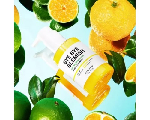 Detergente Bubble illuminante anti macchie alle vitamine Some By Mi