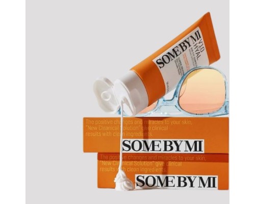 Protezione solare SPF50+ V10 HYAL Airfit Some By Mi