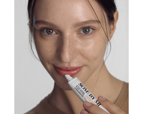 Balsamo per le labbra con SPF15 V10 HYAL Some By Mi